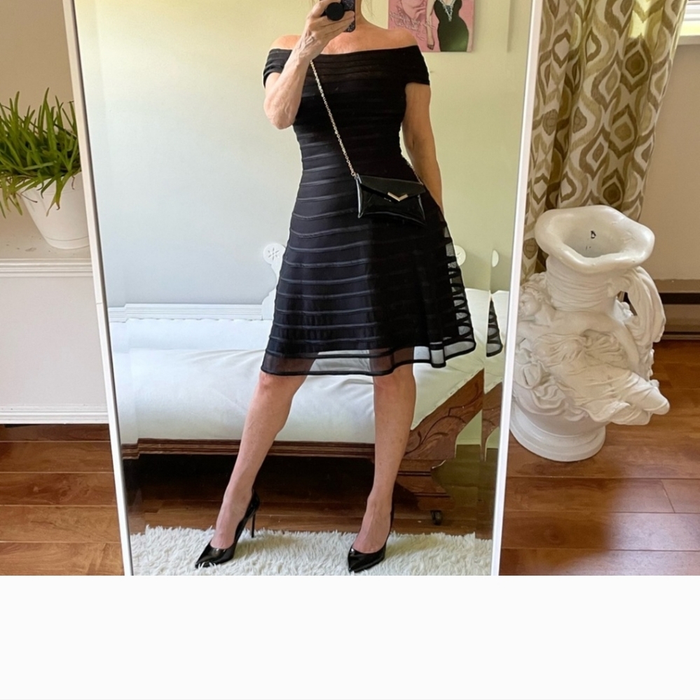 BETSY & ADAM BLACK OFF THE SHOULDER FIT FLARE ILLUSION DRESS LINED ZIPPER